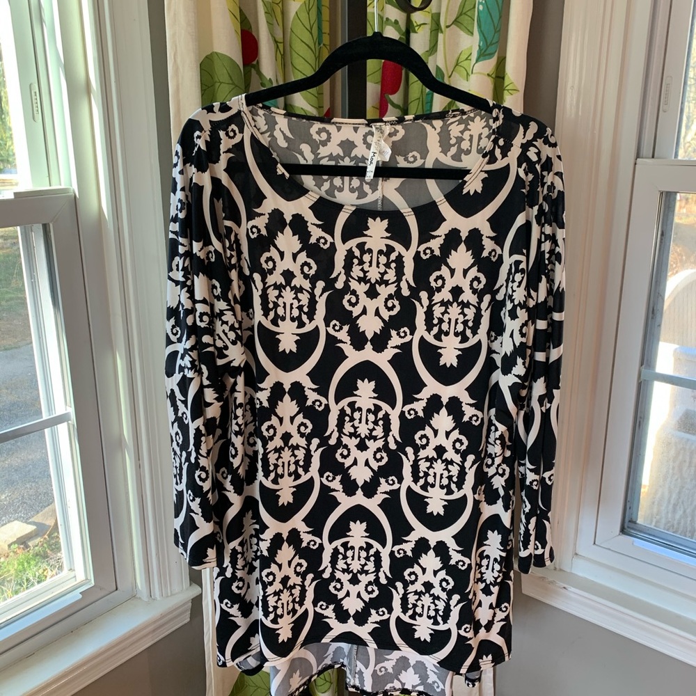 Ladies top, Sz L